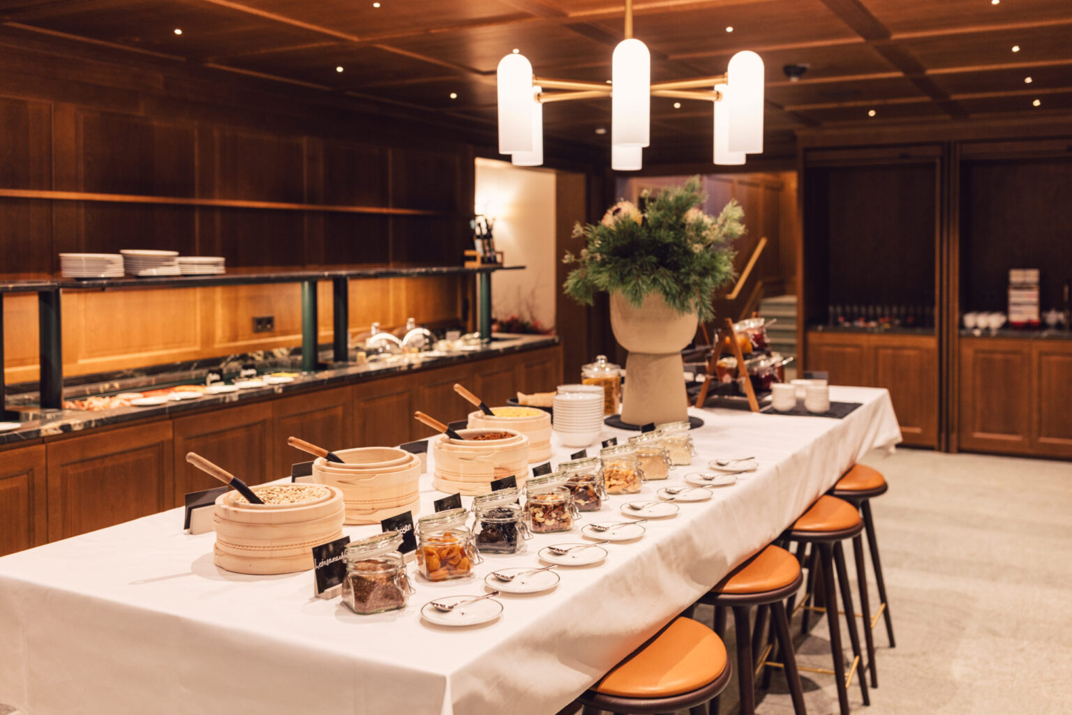 Frühstück im Posthotel Taube in Schruns