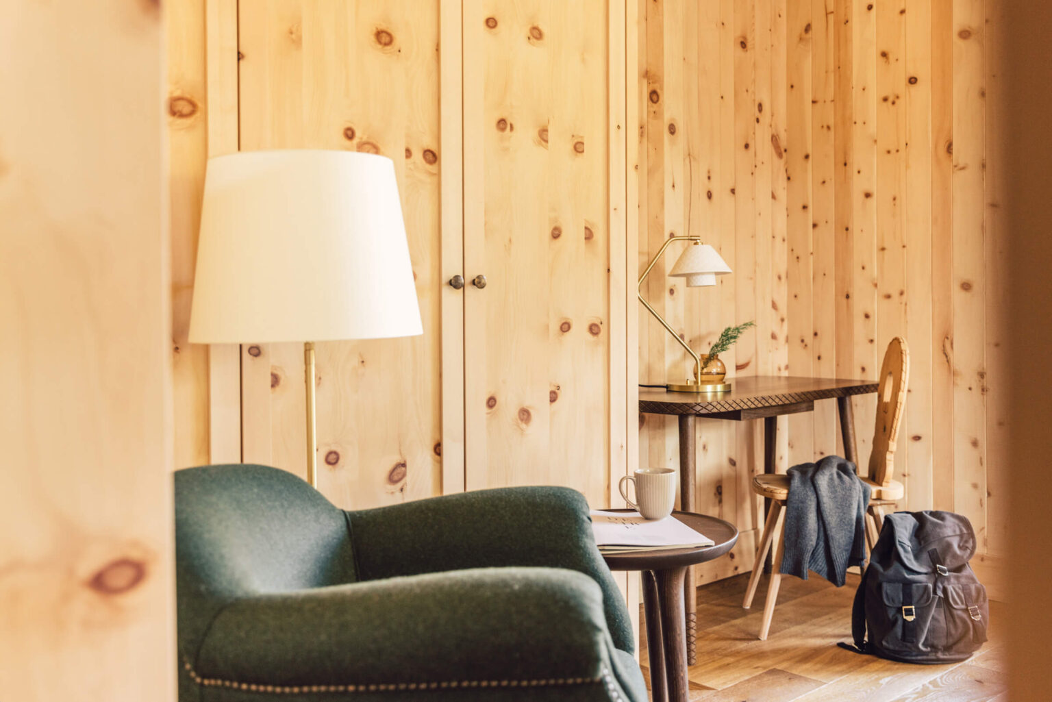 Zimmer "Alpgues Zirbe" im Posthotel Taube in Schruns