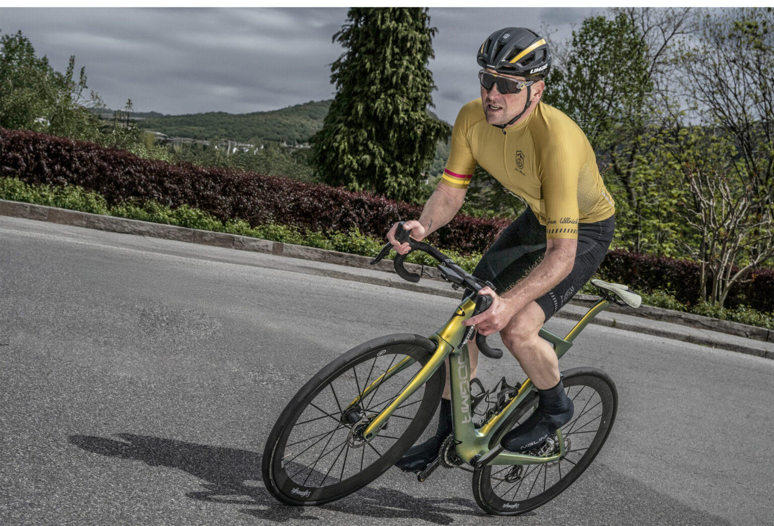 Jan Ullrich auf seinem Bike