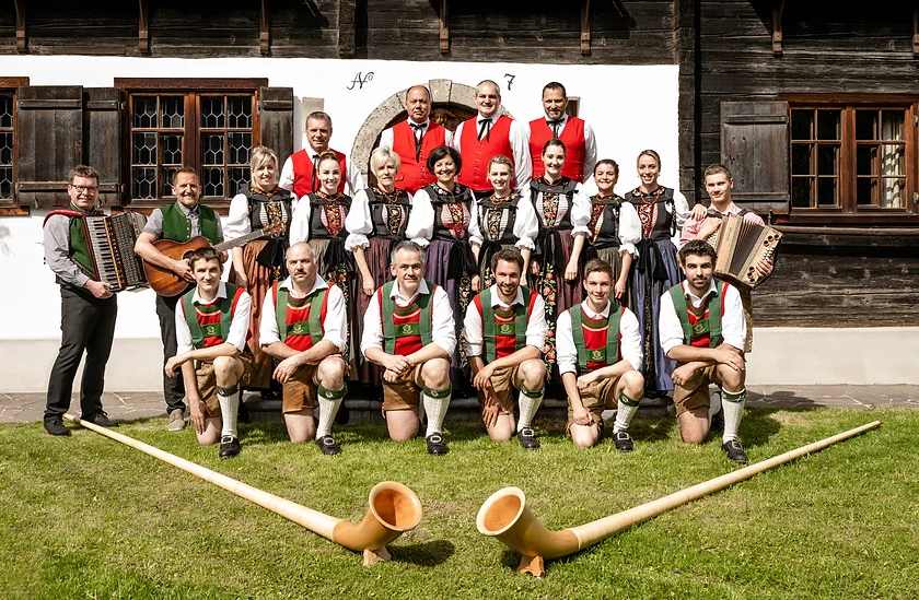 Trachtengruppe Schruns Gruppenfoto